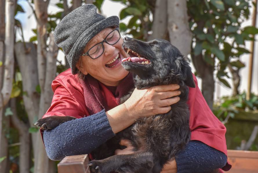 Dlakava frendica: 'Moja kujica Morena spašava male životinje'