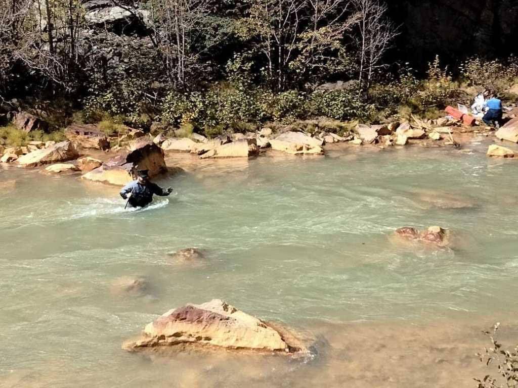 Trenutak koji joj je spasio život: Pogledala kroz prozor vlaka i pronašla nestalu planinarku