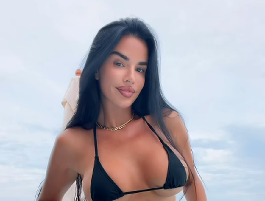 Ivana Knoll na nastupu u New Yorku pokazala tange, ugledala se na Severinu i Kim Kardashian