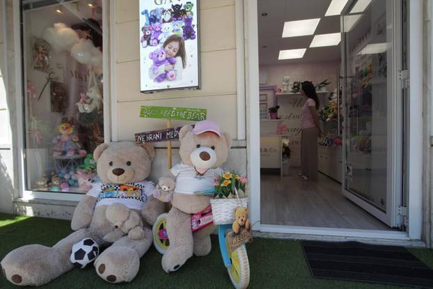 24sata Opatija: Trgovina Miss Bear & Co za vlastoručnu izradu plišanaca