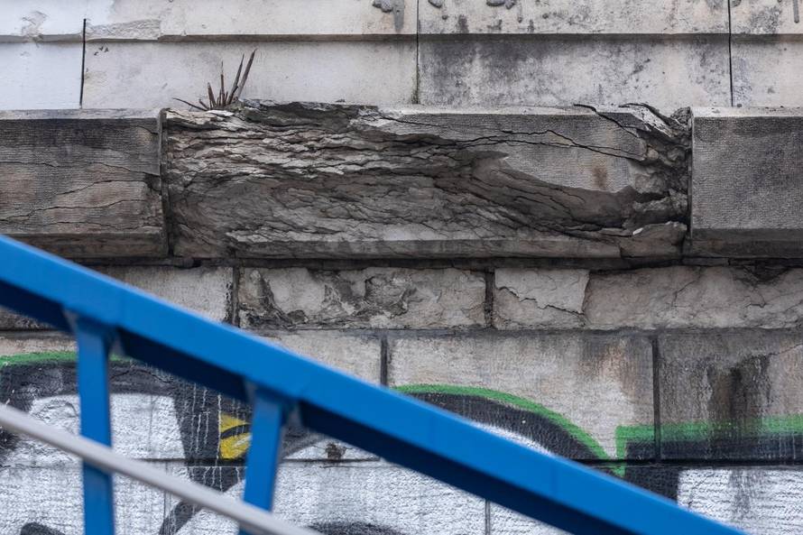 Zagreb: Most slobode nakon nedavno završene sanacije