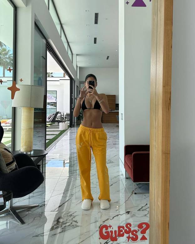 FOTO Ovo je ljepotica zbog koje su zaratili Beckhamovi sinovi...