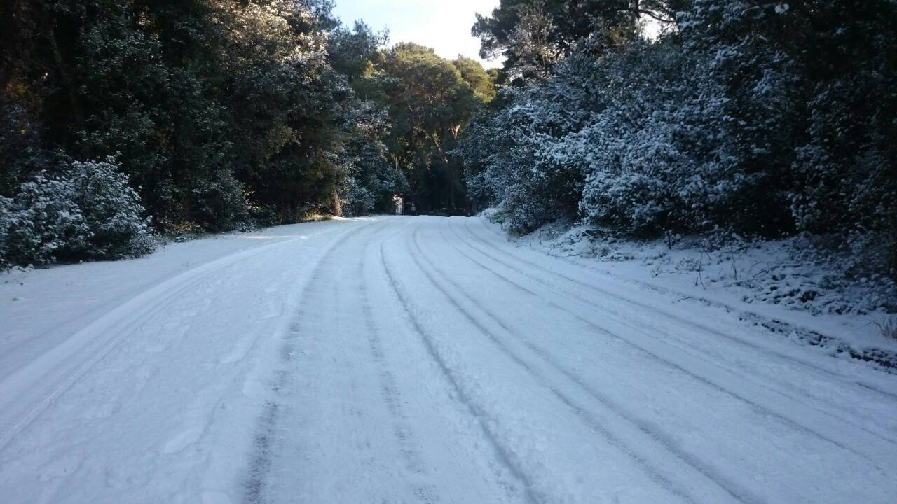 Snijeg paralizirao Dubrovnik, a Gospić se probudio na - 18°C