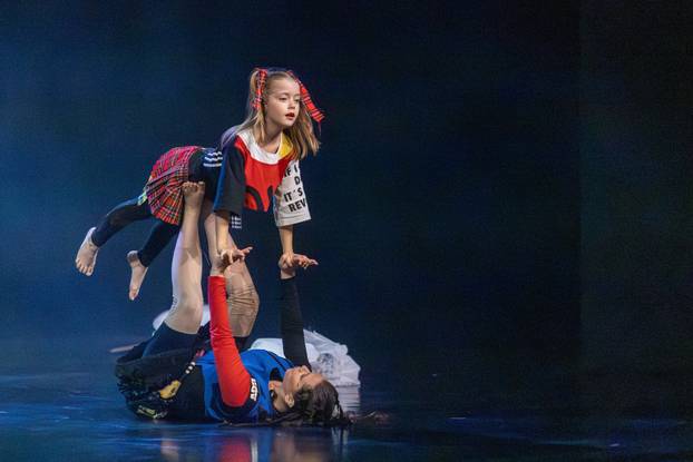 Pula: Predstavom Svjetlonoše u INK započeo 10. Kliker festival