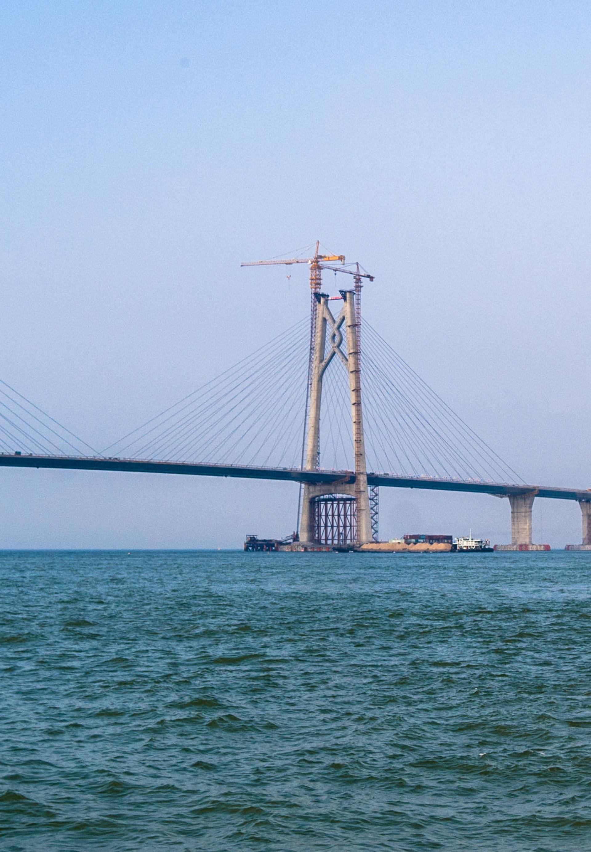 The Hong KongÂ¨CZhuhaiÂ¨CMacau Bridge