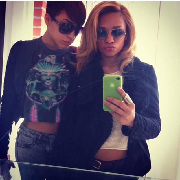 FOTO Pjevačicu napali zbog nastupa na NFL utakmici. 'Obukla si se kao striptizeta'