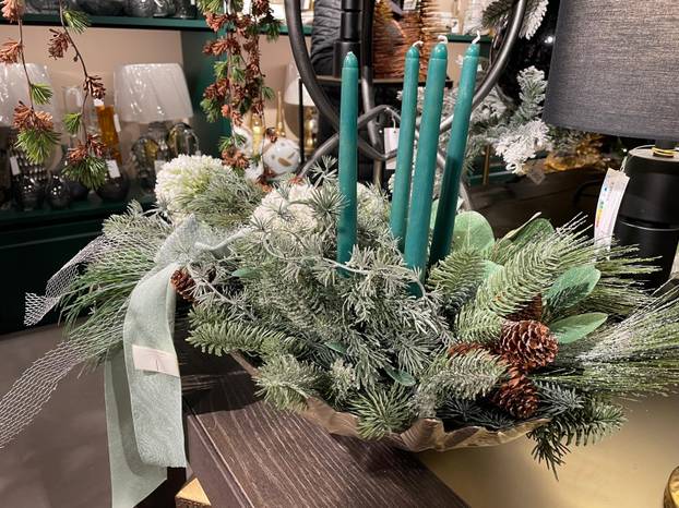 FOTO Pogledajte kakvih sve vjenčića ima po Zagrebu, neki 'dizajnerski' dođu i 400 eura