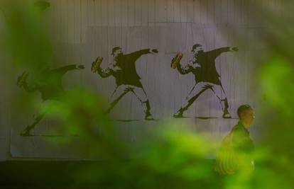 Washington: Muškarca koji je bacio sendvič na saveznog agenta oslobodili su optužbi