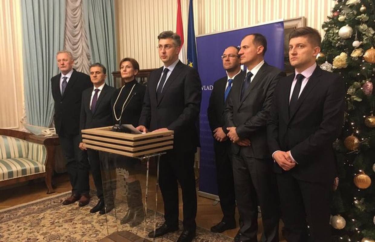 Sjećate se Plenkijeva božićnog obećanja o otkupu Ine? Pravi plan je bio prodati dio HEP-a