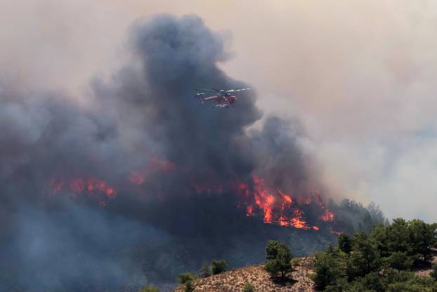 Wildfire burns on the island of Rhodes