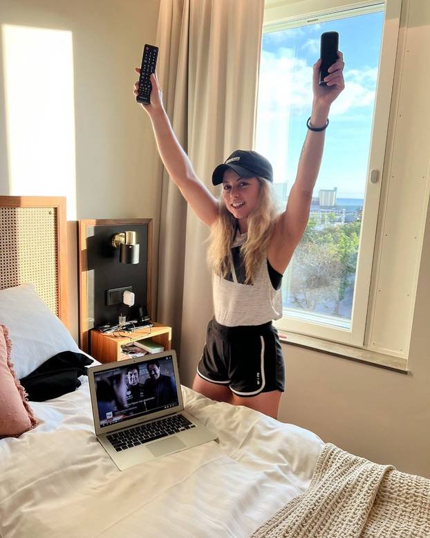 FOTO Tko je tenisačica čija je fotka u toplesu šokirala svijet?