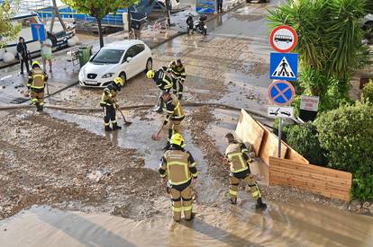 FOTO Pogledajte katastrofalne posljedice poplave u Podgori