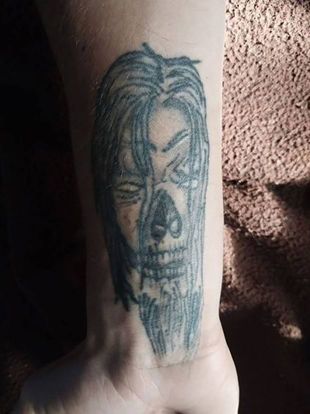 GALERIJA 40 tetovaža koje je preteško i gledati: Trajni horor!