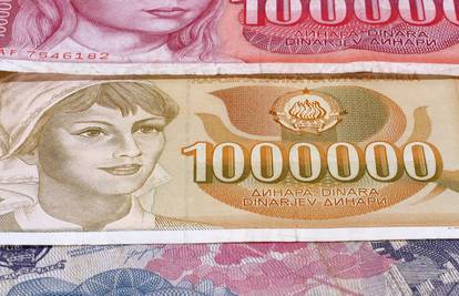 Kosovo od četvrtka ukida dinar