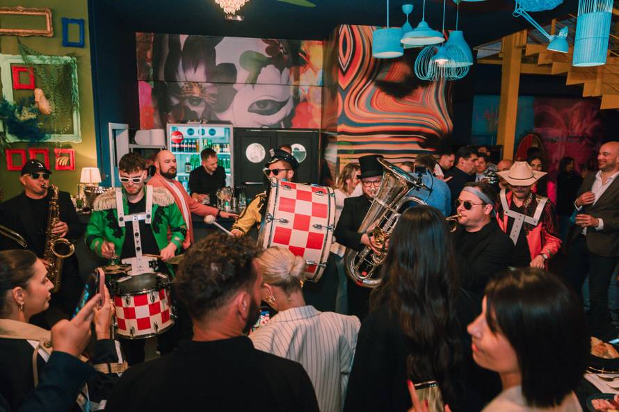 Bili smo na otvorenju Bar&Ton Rougemarin bistroa u MSU-u: Evo kakve vas delicije očekuju