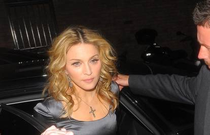 'Nastavi li Madonna hodati s mlađima, to će postati jezivo'