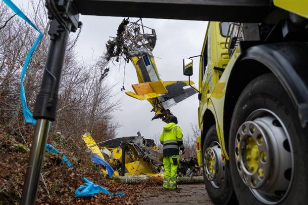 Počelo je uklanjanje turskog Airtractora koji je pao kod Senja