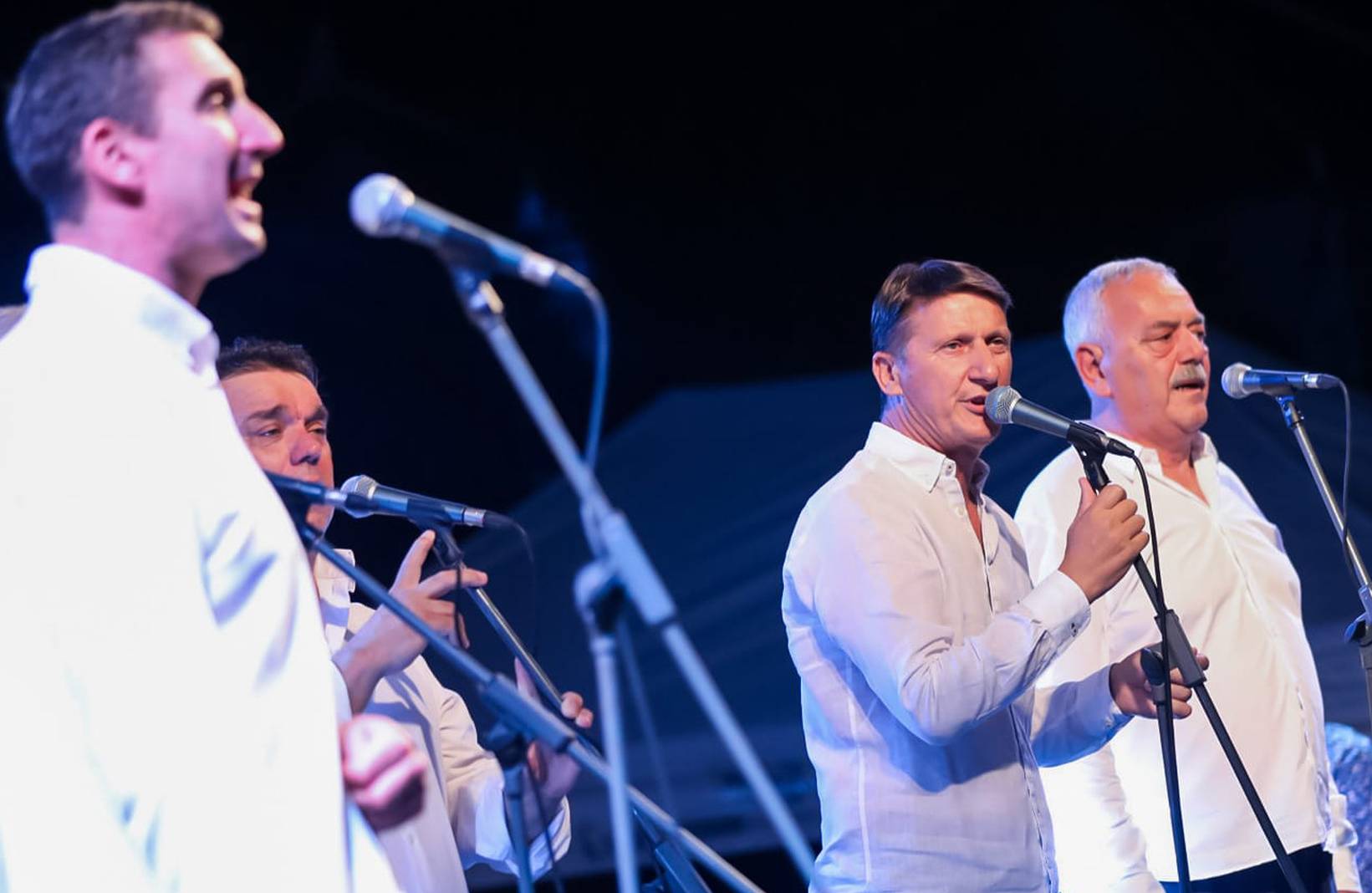 Tomislav Bralić i klapa Intrade nastupali na festivalu u Vrsaru