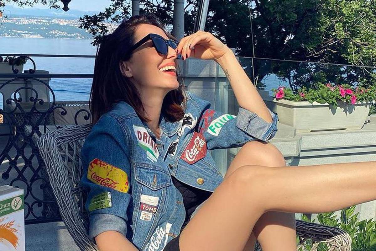 Tatjana Jurić objavila fotku, a pratitelji komentiraju stopalo: 'Bože, pa koji broj obuće nosiš?'