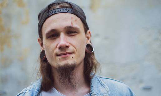 Pjesmom „Krijesnica“ Marin Jurić-Čivro započinje novo poglavlje svoje karijere