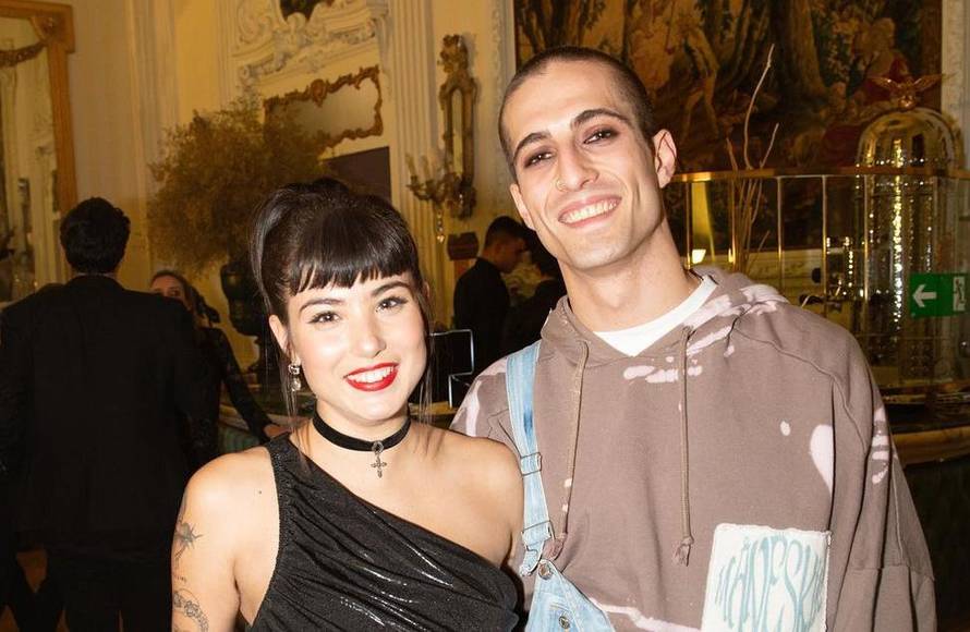 Zaručnički prsteni s porukom: Otkriveni svi detalji nakita Dove Cameron i Damiana Davida