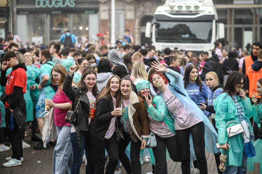 Zagreb: Atmosfera na Trgu bana Jelačića povodom norijade