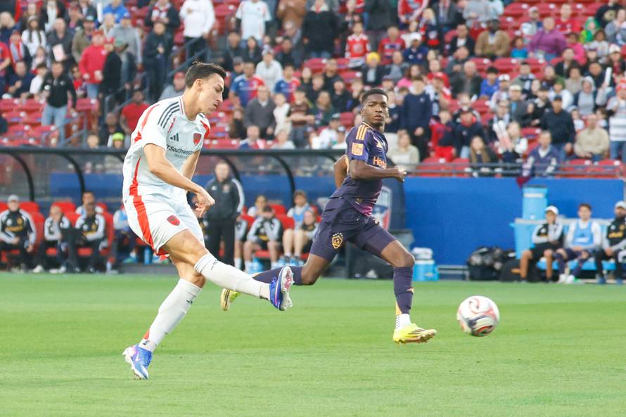 MLS: LA Galaxy at FC Dallas