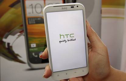 Istražuju Samsung: Plaćali su studente da kritiziraju HTC?