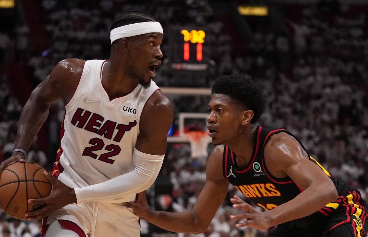 Butler odigrao utakmicu života, Phoenix ostaje bez Bookera?