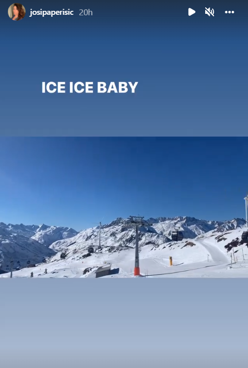 Ivan Perišić uživa s obitelji na skijanju, supruga Josipa fotkala selfie, a djeca skijala u tunelu