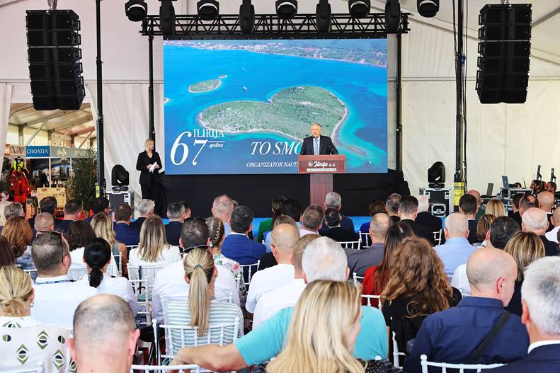 FOTO U Marini Kornati Ilirije d.d. Biograd na Moru  otvoren 26. Biograd Boat Show...