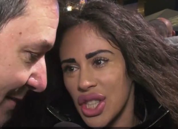 FOTO Djevojka iz Srbije i dalje je hit! Podržava Vučića i 'bježi' od škole. Ovako je izgledala prije