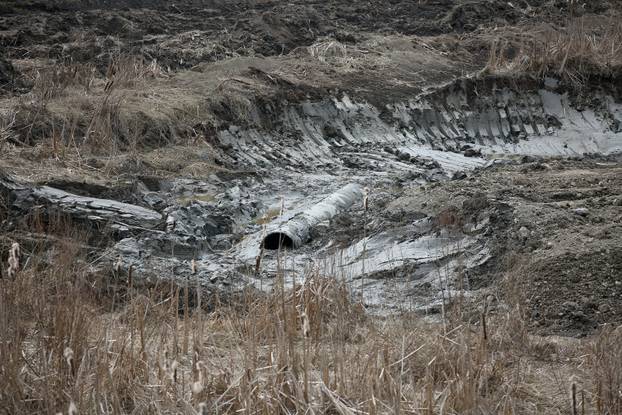 Nastavljeno je čišćenje jezera Trakošćan, punjenje se očekuje najranije na jesen