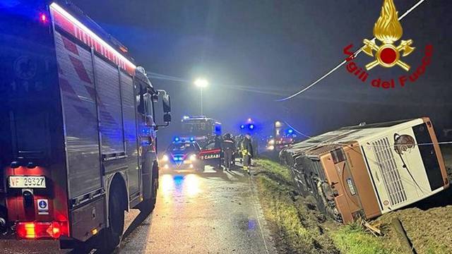 Bus s turistima iz BiH prevrnuo se kod Venecije, 10 ozlijeđenih