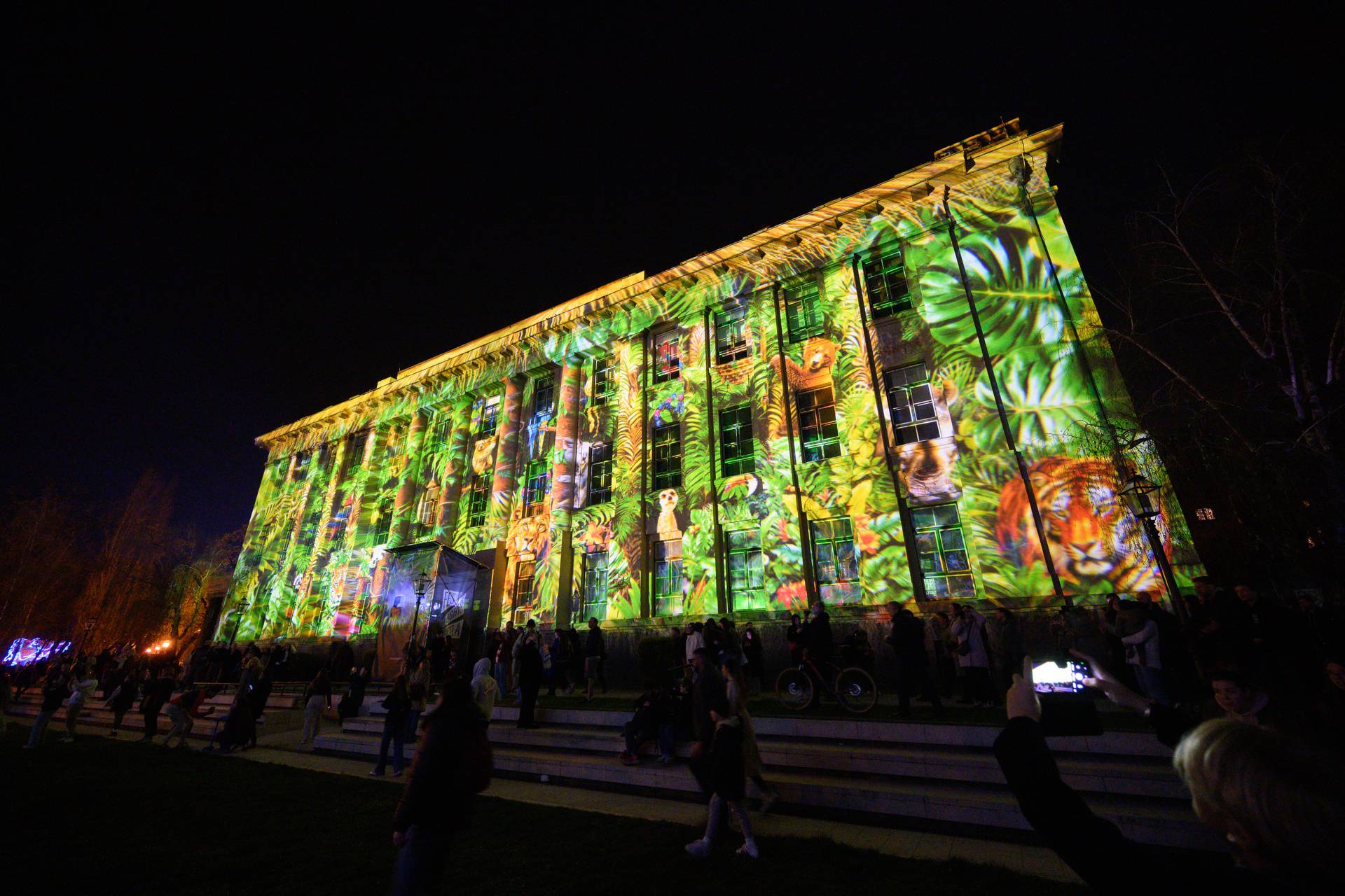 Zagreb: Na Trgu Marka Marulića svečano otvoren ovogodišnji Festival svjetla