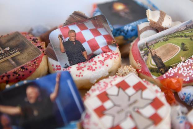 Zagreb: U prvom donut baru Crofna prodaju se krafne s Thompsonovim likom