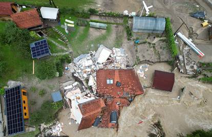 Vlada donijela odluku o žurnoj pomoći poplavom pogođenim područjima u Sloveniji