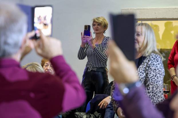 U Zadru održan Bal umirovljenika, zaplesao i ministar Šime Erlić