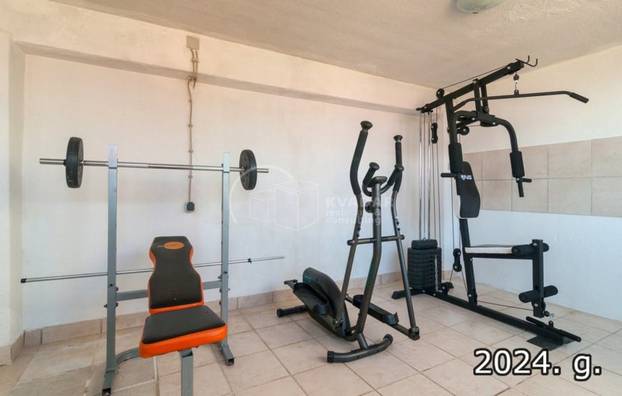 FOTO Hrvatski san: Pogledajte za koliko se prodaje kuća  - prvi red do mora u okolici Splita