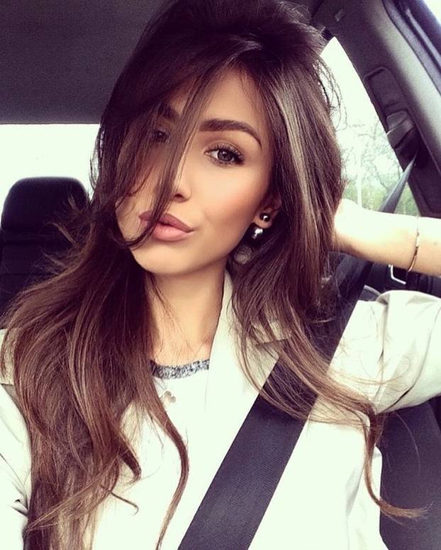 FOTO Bivša klizačica osvojila je Livakovića. Skrivala je trbuh na utakmici, sad su dobili prinovu