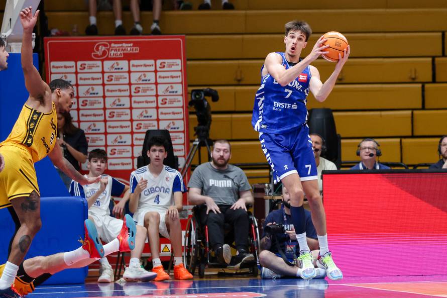 Zagreb: Treća utakmica polufinala Prvenstva Hrvatske, KK Cibona - KK Split
