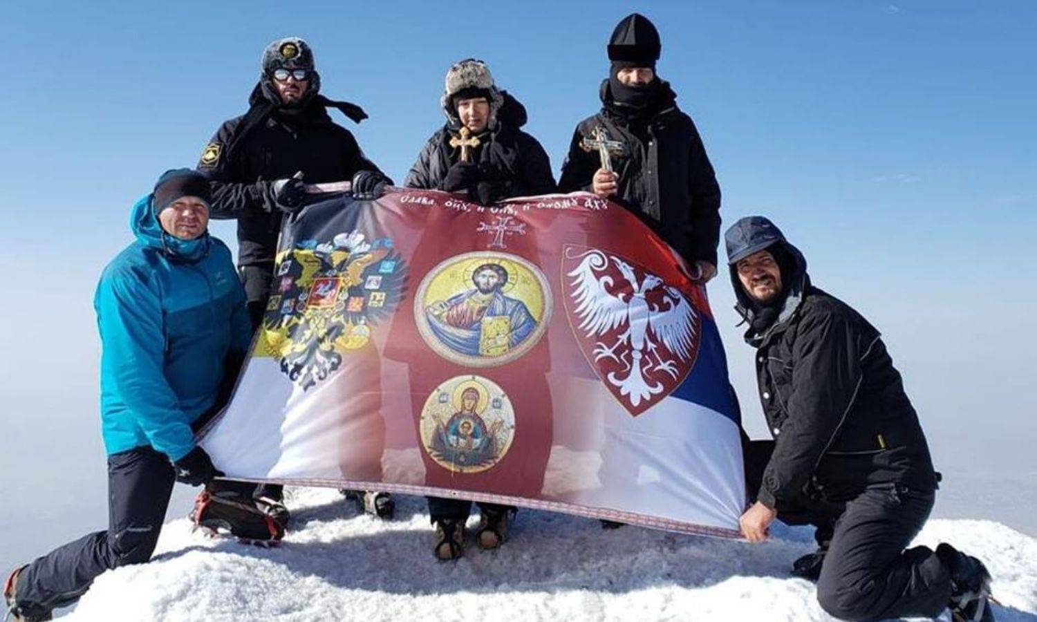 Fjodor ušao uz himnu srpskih 'Beretki' i ratnih zločinaca!?