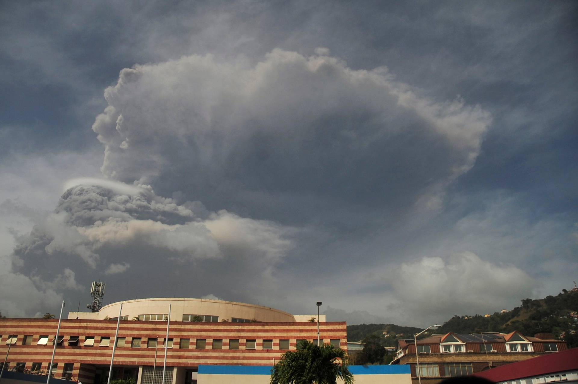 Volcano erupts on Caribbean island of St. Vincent