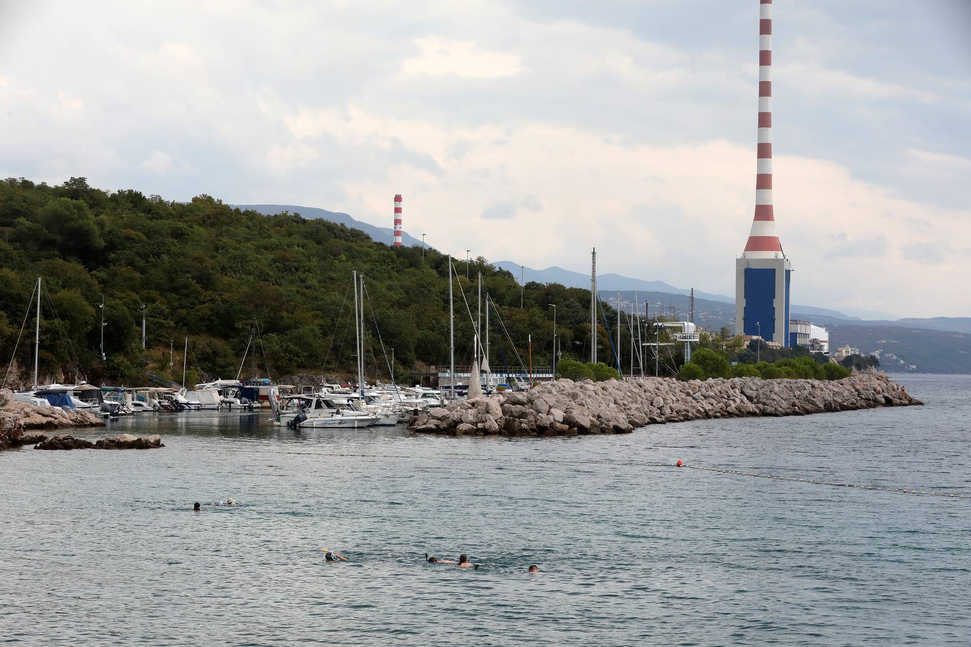 Rijeka: Rijetki kupači na plaži Nova voda