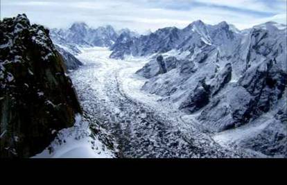 Planet Zemlja: Otkrij prekrasne prizore planina, šuma, jezera...