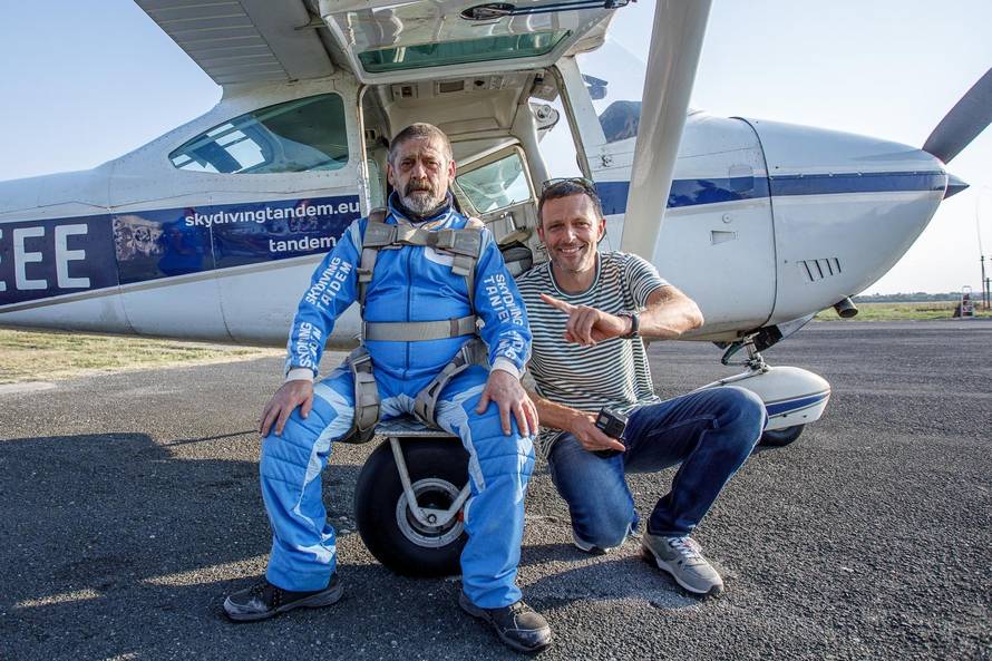 Jaran iz 'Noćne more' skočio s padobranom: Bio sam na vrhu Zagreba, a instruktor me spasio