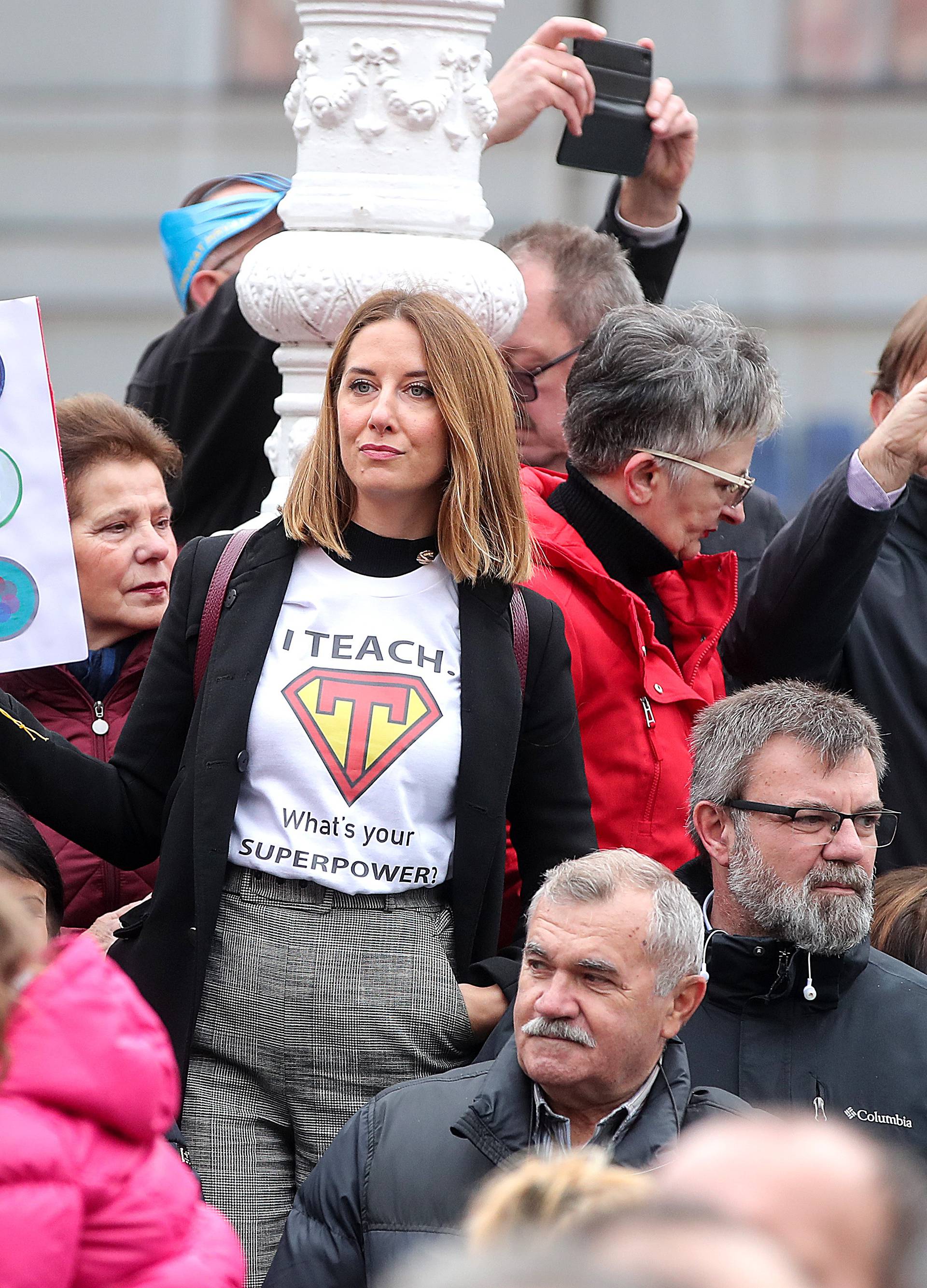 'Vlada je najgori razred' i ostali genijalni transparenti učitelja