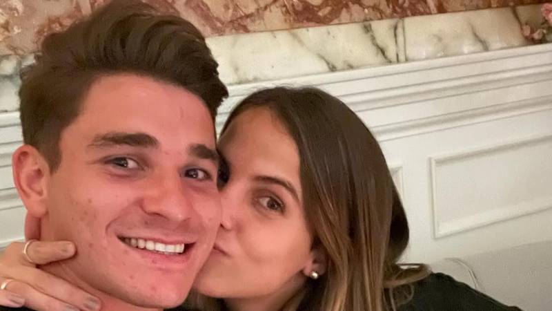 FOTO Svjetski prvak ostaje bez strpljenja. Ne trenira s klubom, traži transfer, a ljubi profesoricu