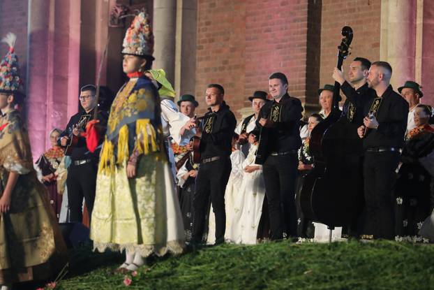 Svečano otvorenje 59. Đakovačkih vezova