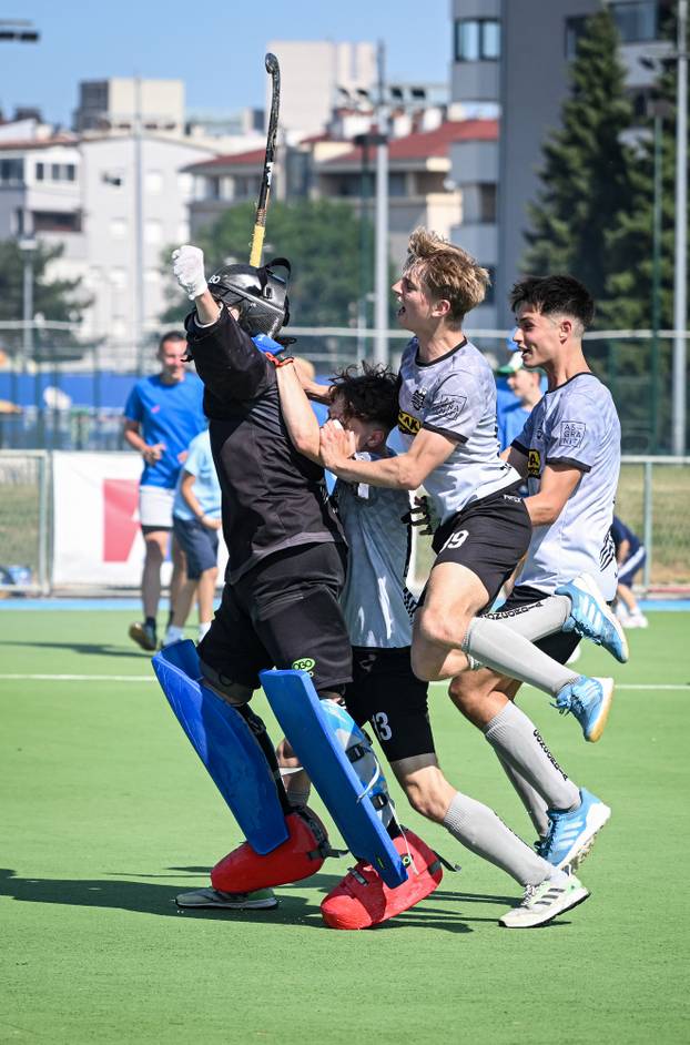 Zagreb: Hokej na travi, HAHK Mladost protiv HK Concordia 1906